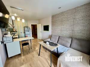 2-к квартира, вторичка, 52м2, 1/5 этаж