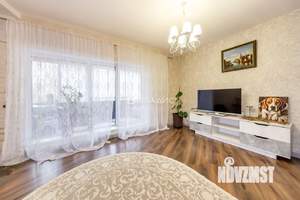 4-к квартира, вторичка, 121м2, 1/3 этаж