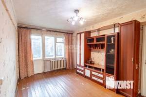 4-к квартира, вторичка, 58м2, 3/5 этаж