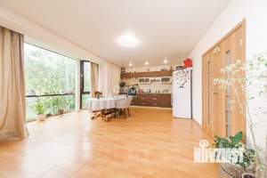 3-к квартира, вторичка, 86м2, 1/3 этаж