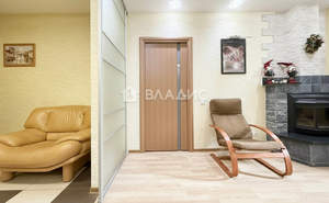 4-к квартира, вторичка, 135м2, 2/4 этаж