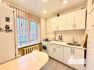 2-к квартира, вторичка, 49м2, 1/5 этаж