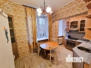 2-к квартира, вторичка, 58м2, 4/4 этаж
