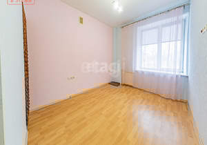 4-к квартира, вторичка, 105м2, 1/5 этаж