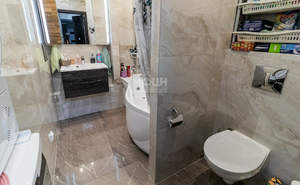 3-к квартира, вторичка, 59м2, 4/22 этаж