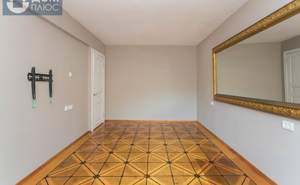 3-к квартира, вторичка, 63м2, 1/5 этаж