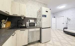 2-к квартира, вторичка, 45м2, 1/4 этаж