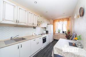 4-к квартира, вторичка, 76м2, 7/9 этаж