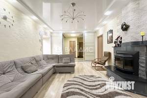 4-к квартира, вторичка, 135м2, 2/4 этаж