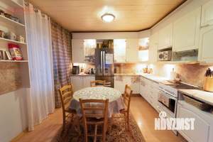 4-к квартира, вторичка, 128м2, 1/3 этаж