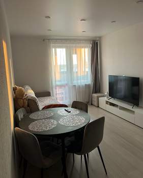 2-к квартира, вторичка, 42м2, 10/16 этаж