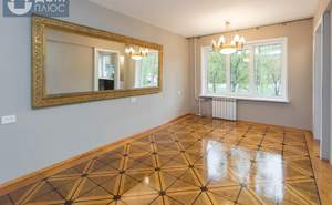 3-к квартира, вторичка, 63м2, 1/5 этаж