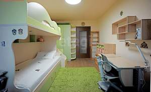 3-к квартира, вторичка, 68м2, 8/10 этаж