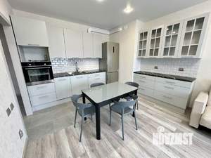 3-к квартира, вторичка, 75м2, 4/14 этаж