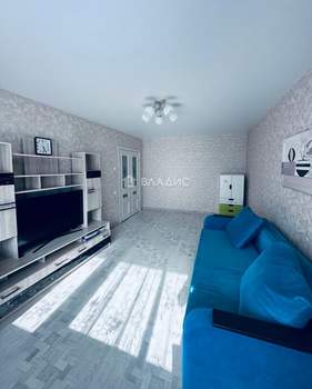2-к квартира, вторичка, 53м2, 1/9 этаж