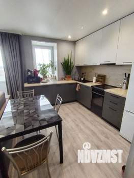3-к квартира, вторичка, 61м2, 5/5 этаж