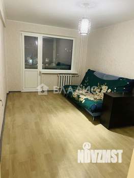 2-к квартира, вторичка, 48м2, 3/5 этаж