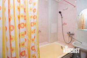 2-к квартира, вторичка, 80м2, 2/4 этаж