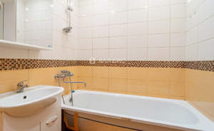 3-к квартира, вторичка, 73м2, 13/16 этаж