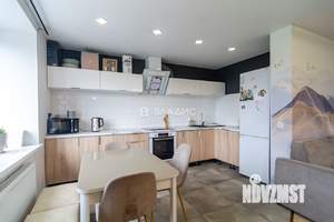 2-к квартира, вторичка, 63м2, 2/5 этаж
