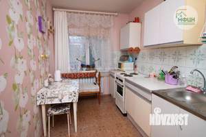 3-к квартира, вторичка, 69м2, 1/9 этаж