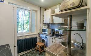 3-к квартира, вторичка, 50м2, 1/5 этаж