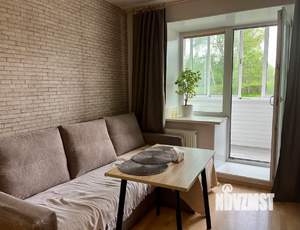 2-к квартира, вторичка, 52м2, 1/5 этаж