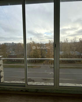 3-к квартира, вторичка, 67м2, 6/9 этаж