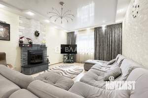 4-к квартира, вторичка, 135м2, 2/4 этаж