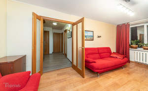 4-к квартира, вторичка, 63м2, 5/5 этаж