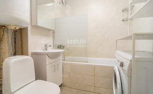 Студия квартира, вторичка, 43м2, 1/5 этаж