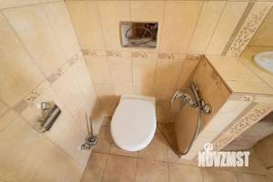 4-к квартира, вторичка, 125м2, 2/2 этаж