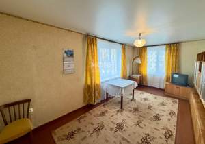 2-к квартира, вторичка, 42м2, 4/5 этаж