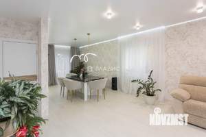 4-к квартира, вторичка, 109м2, 1/3 этаж